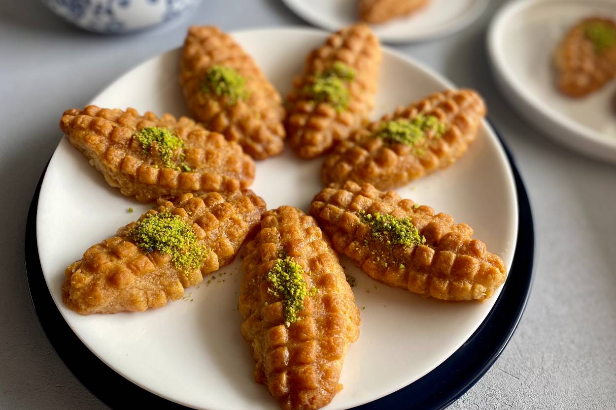Kalburabastı Tatlısı